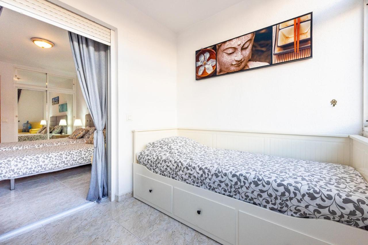 Maritimo Fuengirola - Beach Apartment First Line Экстерьер фото
